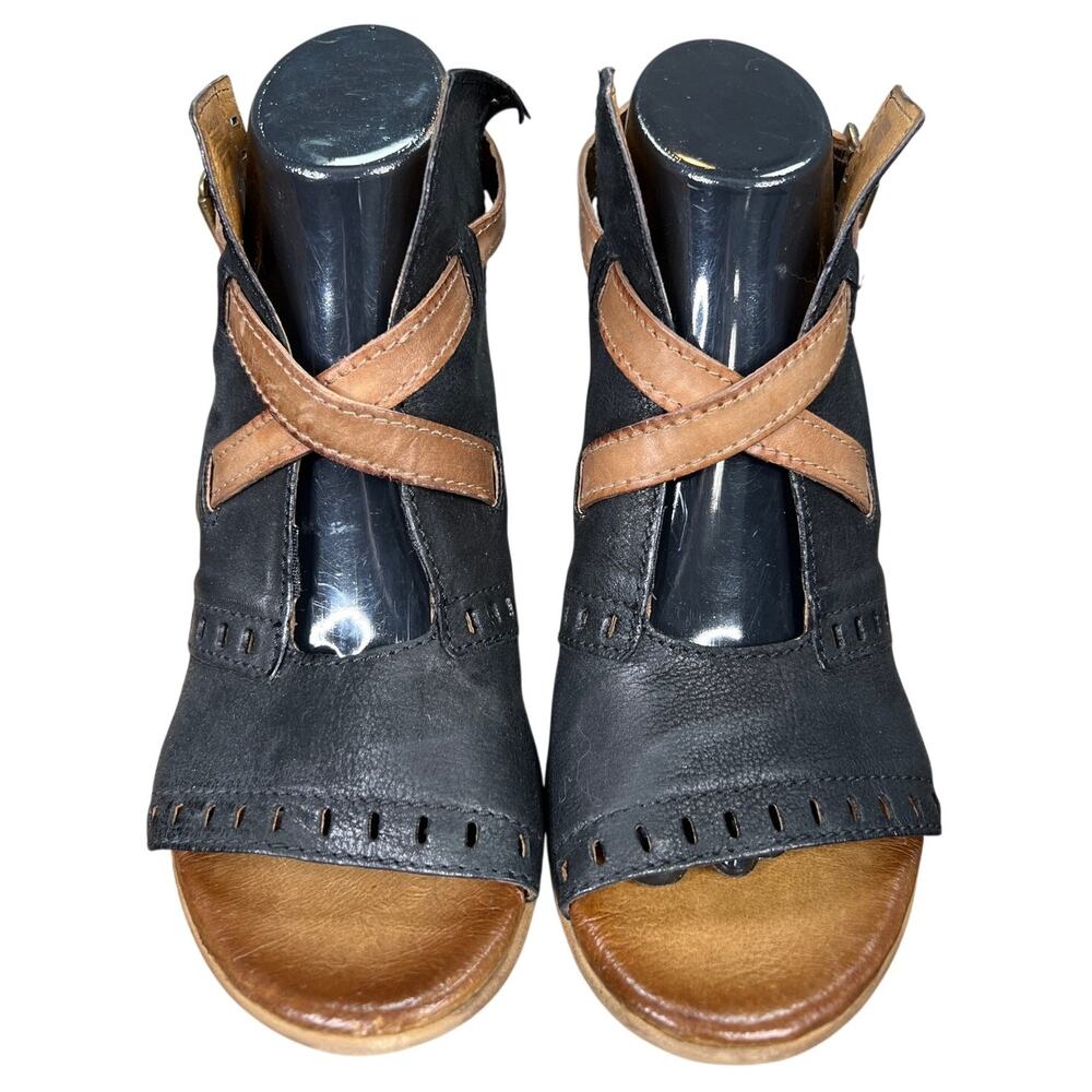 Miz Mooz Women’s Kipling Black Leather Wedge Sandal Size 40 US 9/9.5 - Picture 7 of 10